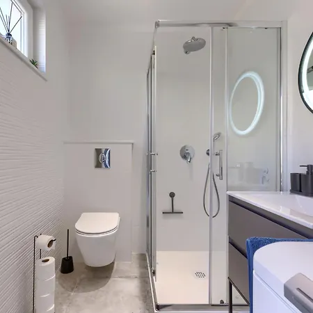 Acqua E Sale By Interhome Rabac
