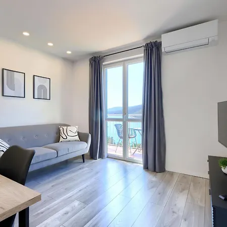 Acqua E Sale By Interhome Rabac